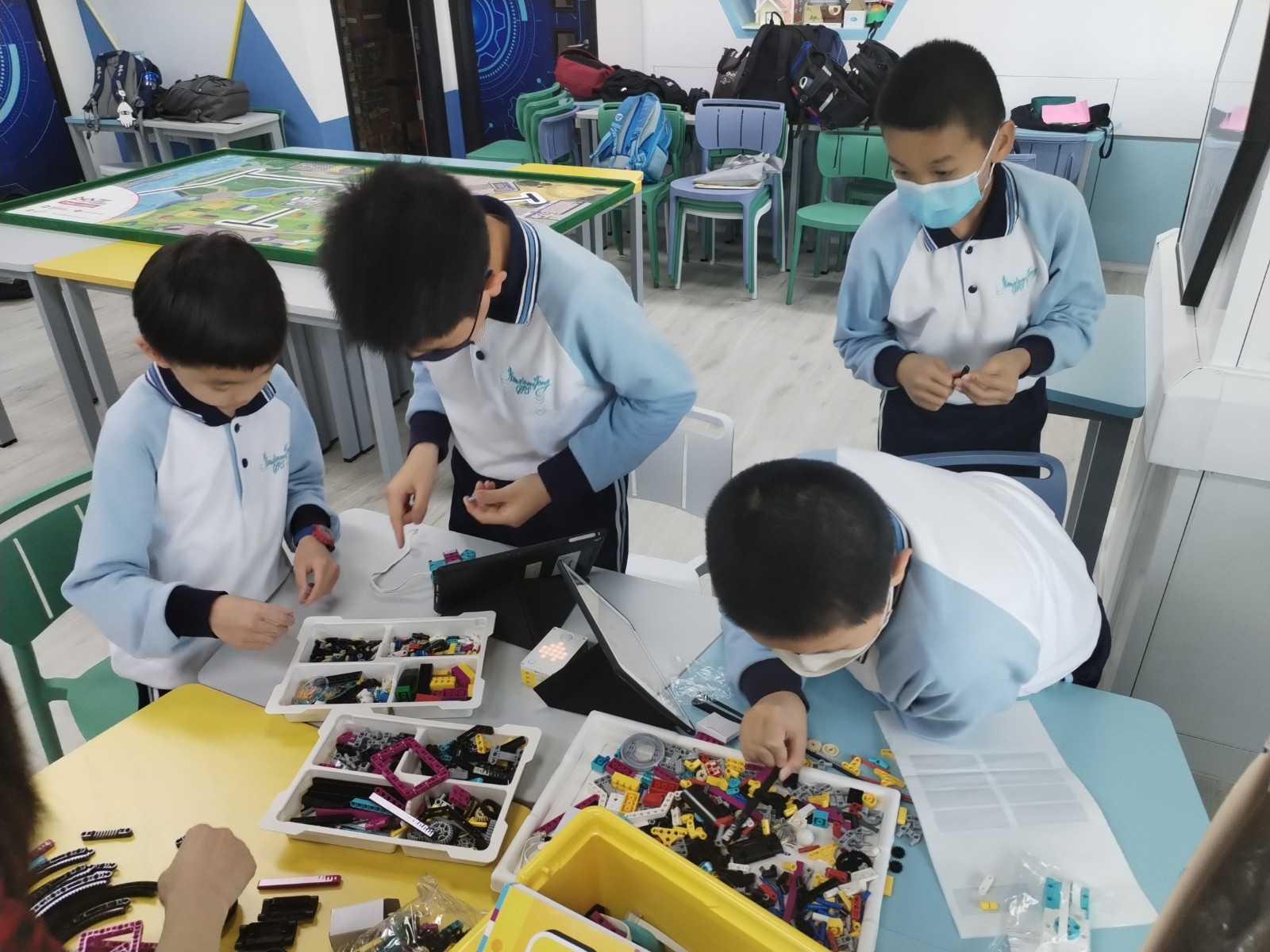 FIRST LEGO League Challenge Competition Training Course - Kowloon Tong Government Primary School